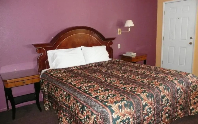 Mojave Village Inn