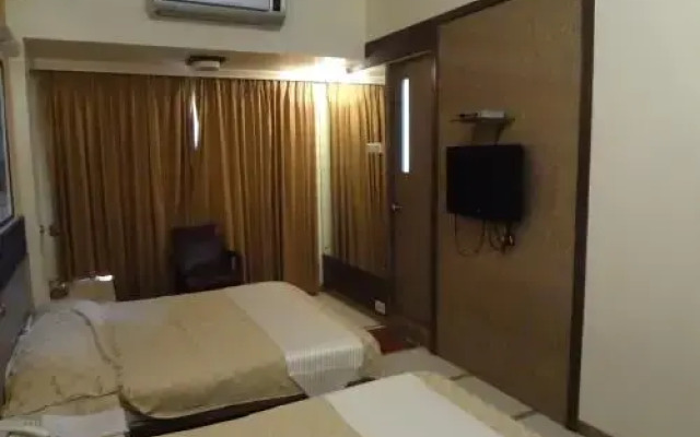 Hotel Samrat