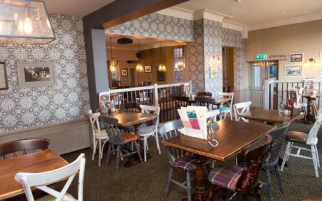 Royal Inn by Good Night Inns