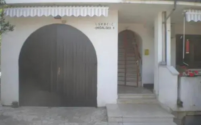 Apartments Lukacic