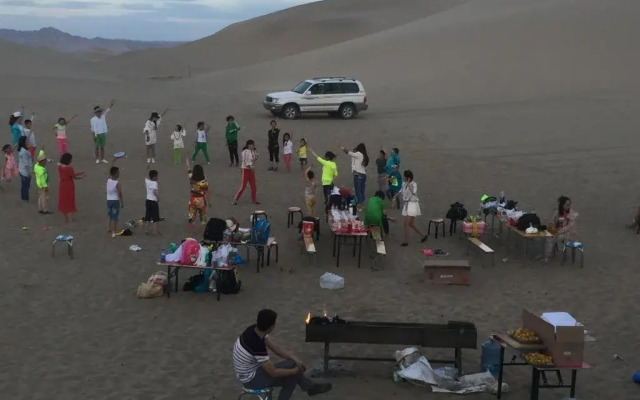 Dunhuang Han and Tang Dynasties Station Hostel