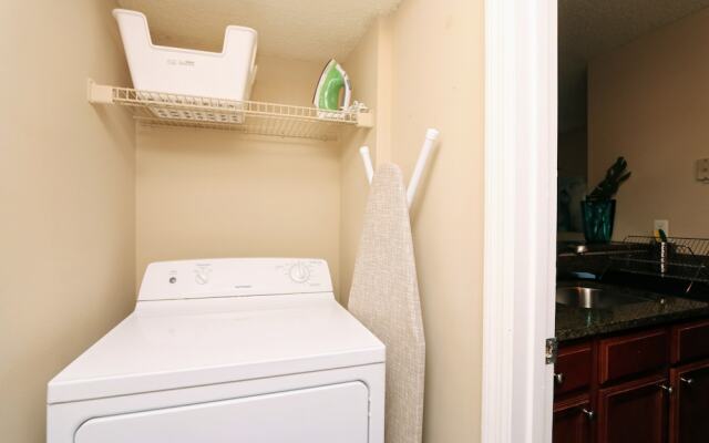 Deluxe Clearwater Apartment CP-614