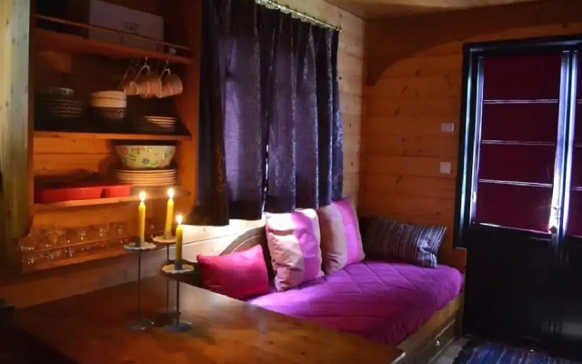 Camping Domaine Provencal - Roulottes