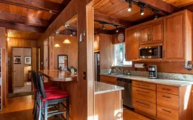 Pfeiffer Dog Friendly Cabin by RedAwning