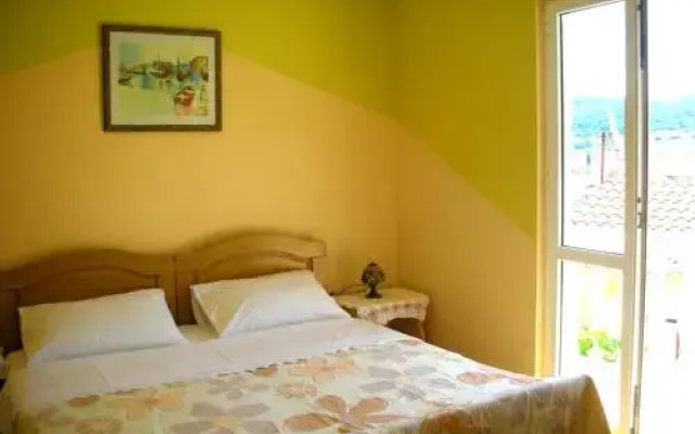 Vis Apartments Simunovic