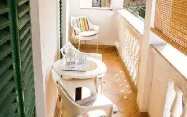 Roko Apartments