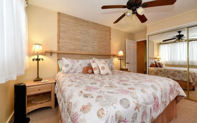 Polynesian Shores 111 by RedAwning