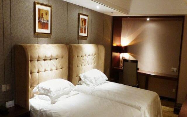 Hangzhou Yuecheng Audio & Video International Hotel (Boao Xinhan Road Subway Station)