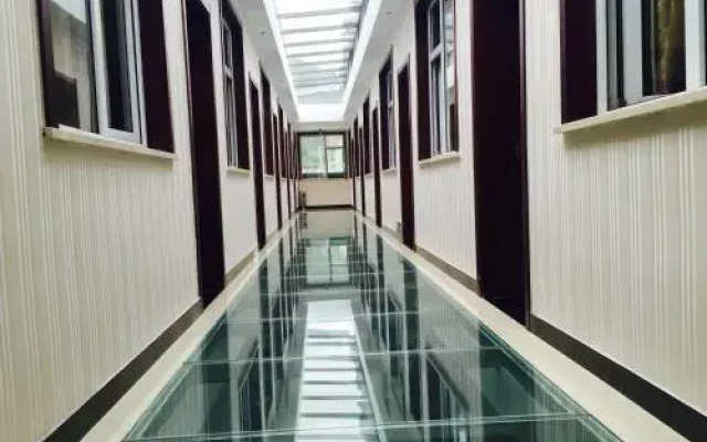 Wutaishan Foyuan Inn