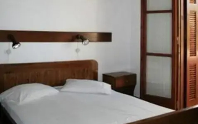 Melina Apartments