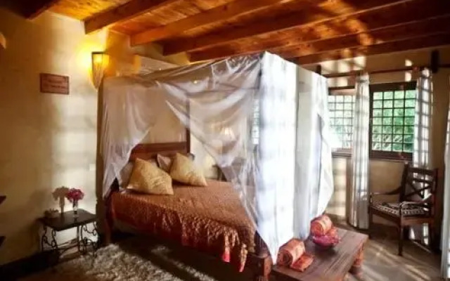 Kitu Kidogo Cottages