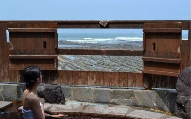 Hotel Aoshima Cinq Male