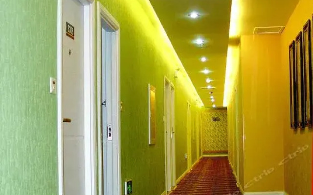 Super 8 Hotel Yangzhou Jiangdu Xiancheng Bei Road