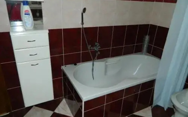 Holiday House Olania