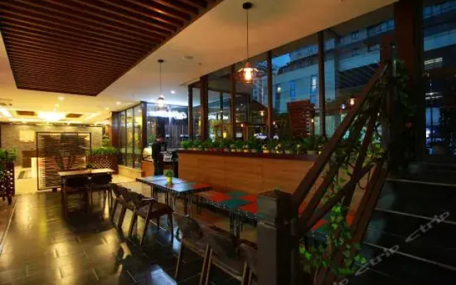 Kunshan Lotus Hotel