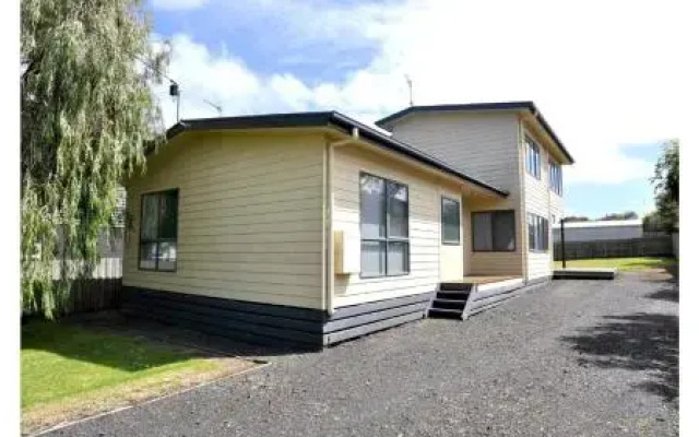 Ridge End - Inlet Side