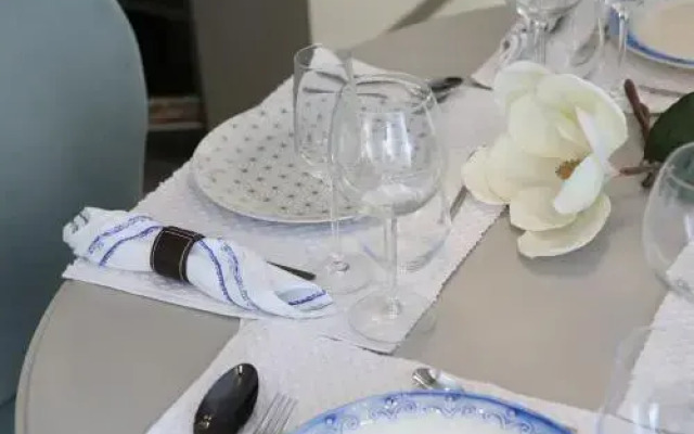 Jr Choice Luxury Suites
