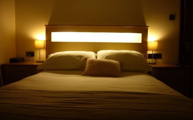 Pinetrees Bed & Breakfast