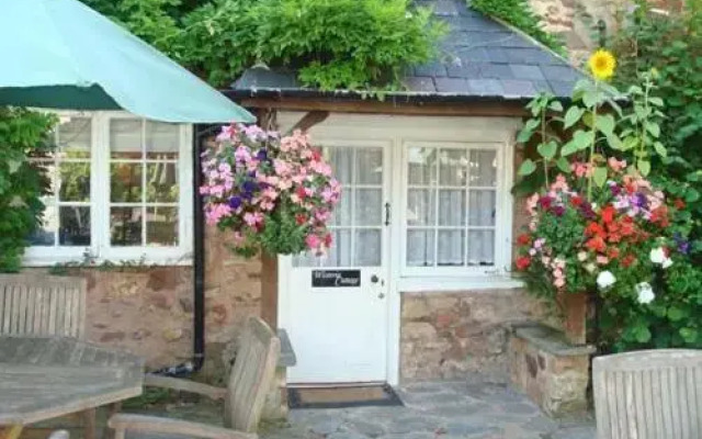 Wisteria Cottage