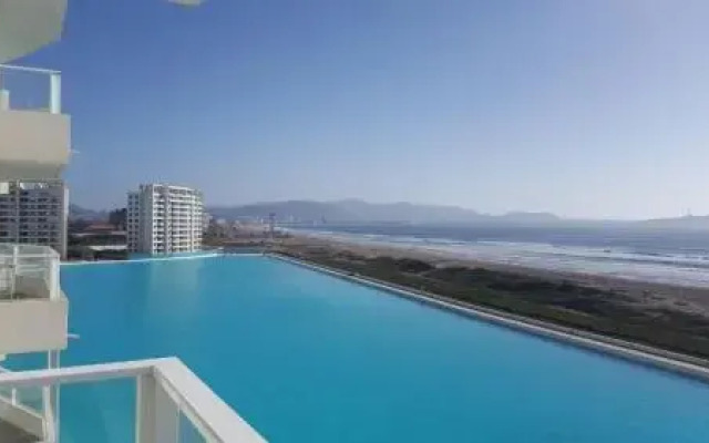 Resort Urbano Laguna del Mar