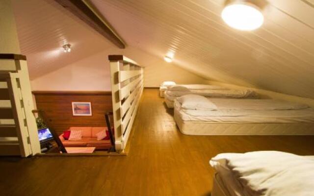 Polar Star Apartments
