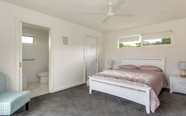 Bridgewater Bay Beach House