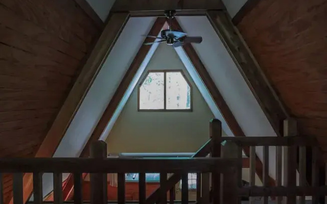 A-Frame #12 - Hocking Hills