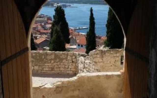 Sebenicum Apartments