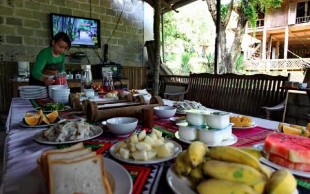 Minh Tho Stilt House