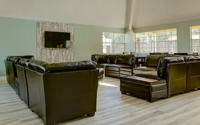 Charles Sweetwater Club Condo