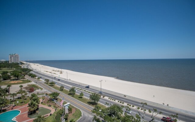 Legacy Towers-Legacy II 902