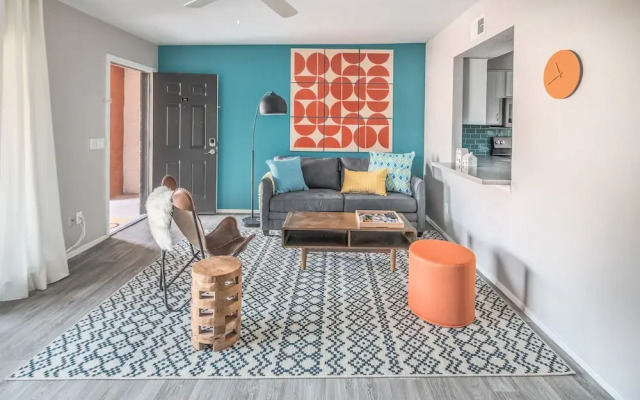 Chic 2BR Near ASU Pool by Wanderjaunt