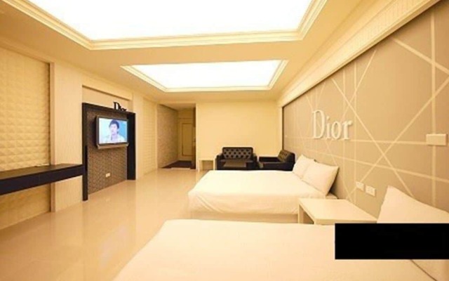 Secret Garden Hall 2