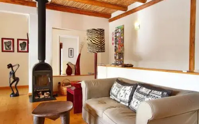 Cape Paradise Lodge and Apartments