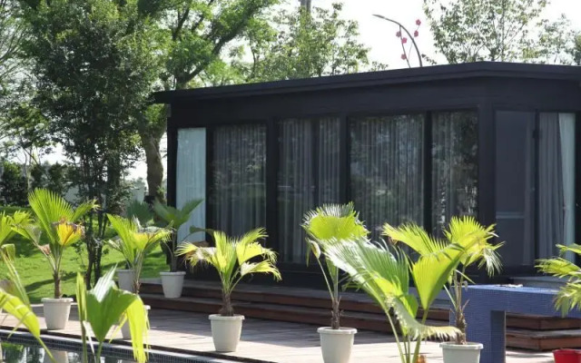 Aura Villa