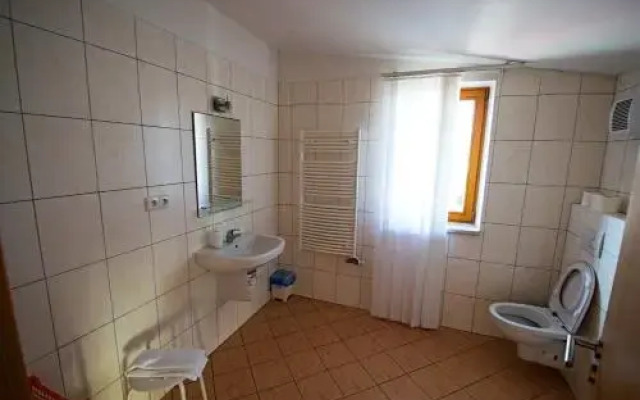 Ruttera House With Garden