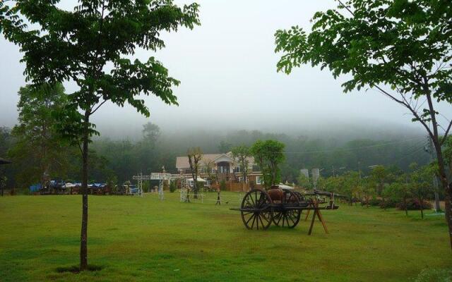 Lucky Farm Resort