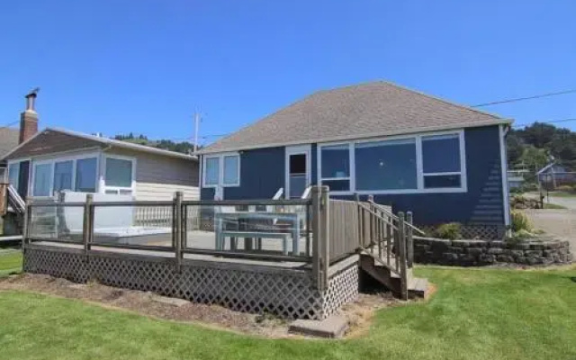 Beach Haven - 3 Br home by RedAwning