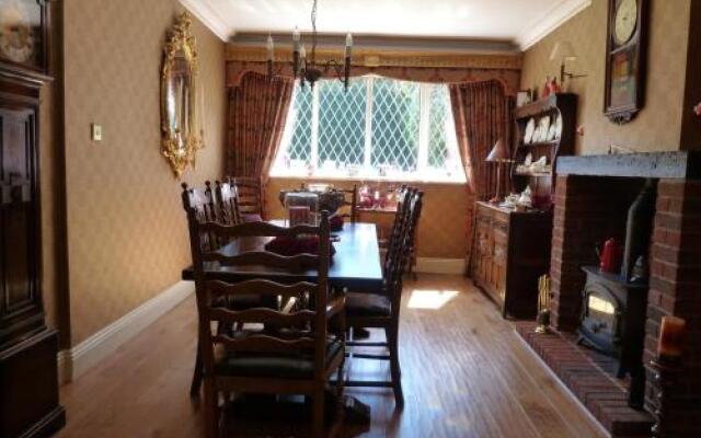 Bage House Bed and Breakfast