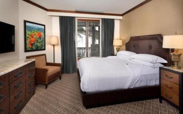The Ritz-Carlton Aspen Highlands 3 Bedroom Residence Club Condo, Ski-in Ski-out