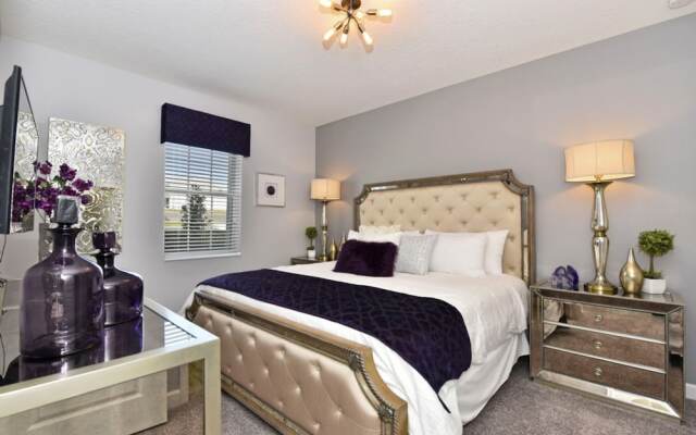 Champions Gate Eight-bedroom