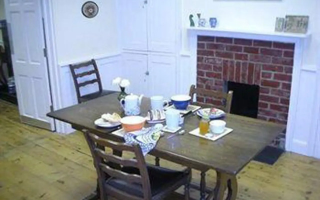 Farthingloe Bed & Breakfast