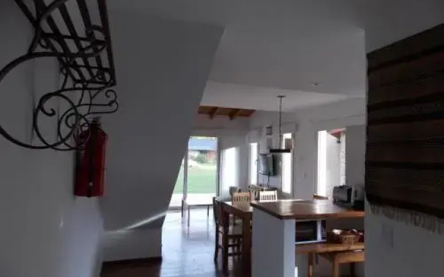 Duplex en la Base Del Cerro