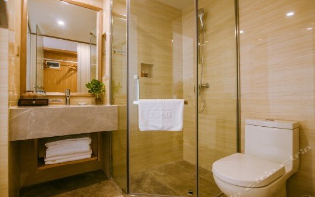 Super 8 Hotel Xiamen Train Station Holiday Mall Branch