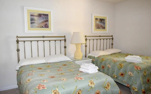 Ocean Keyes by Elliott Beach Rentals