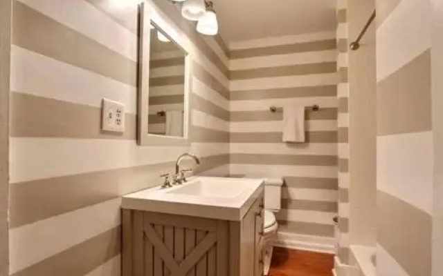 Jones Street Retreat
