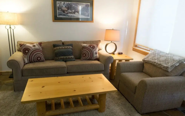 4083 Ski Trails
