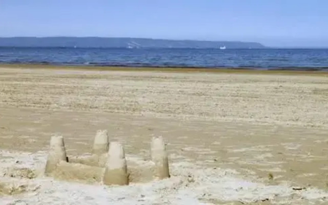 Inn On The Beach