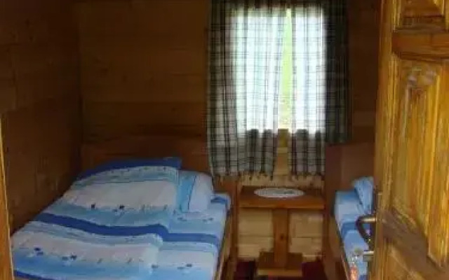 Eco Village Goles