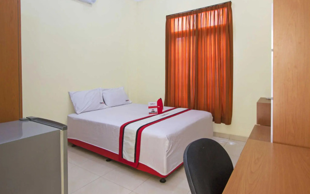 RedDoorz @ Pogung Baru